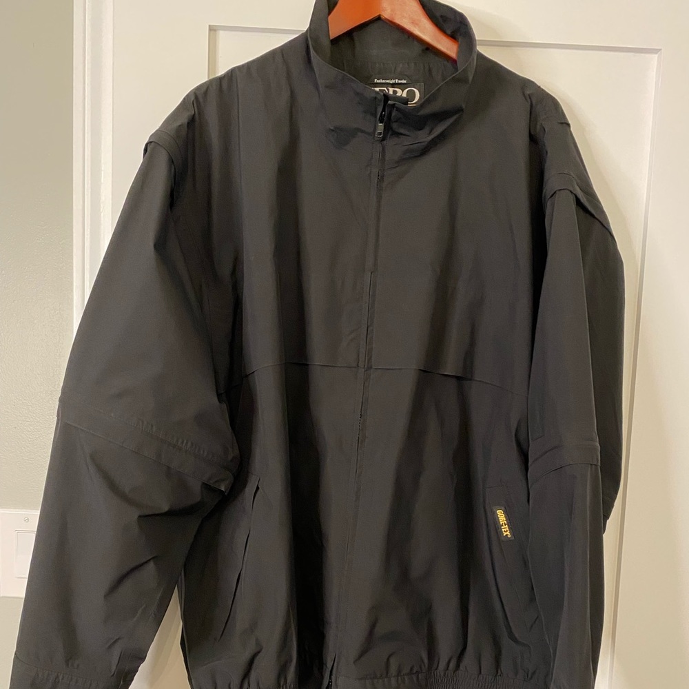 Zero Restriction Traveller Golf Jacket